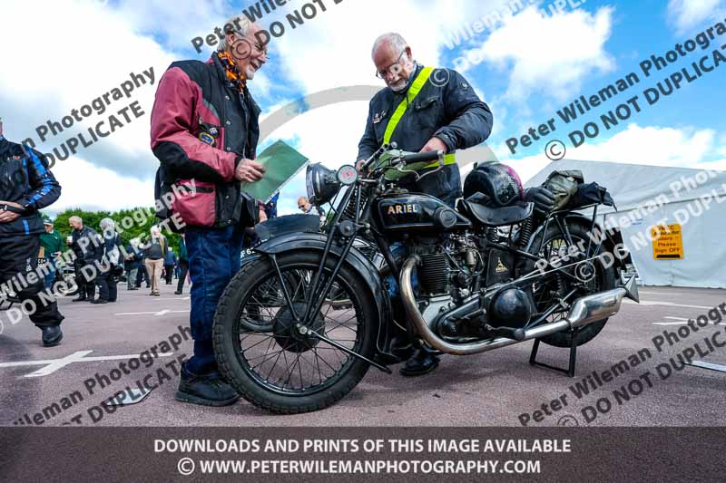 Vintage motorcycle club;eventdigitalimages;no limits trackdays;peter wileman photography;vintage motocycles;vmcc banbury run photographs